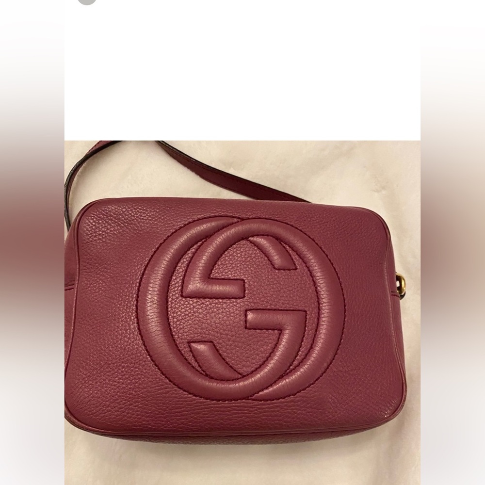 Gucci Women's Burgundy Leather Crossbody Bag‎